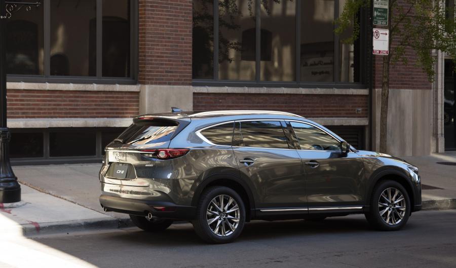  Mazda CX-8 2017 года  (фото 8 из 40)